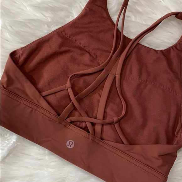 Lululemon X SOULCYCLE Ride and Reflect Sports Bra - Picture 4 of 9